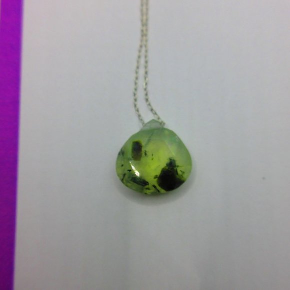 Prehnite With Epidote Faceted Gemstone 18" Dainty Necklace - Picture 1 of 4